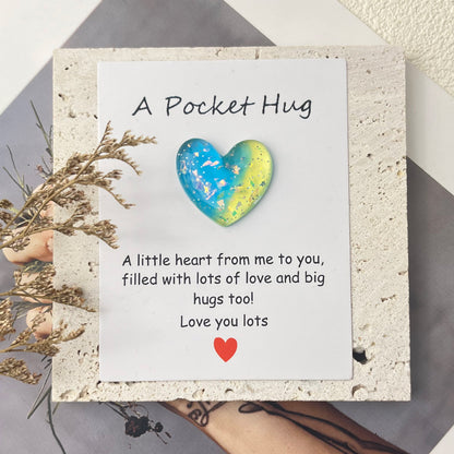 Cross-border new products gradually change pocket hug greeting card, resin love peach heart decorative gift, confession love symbol