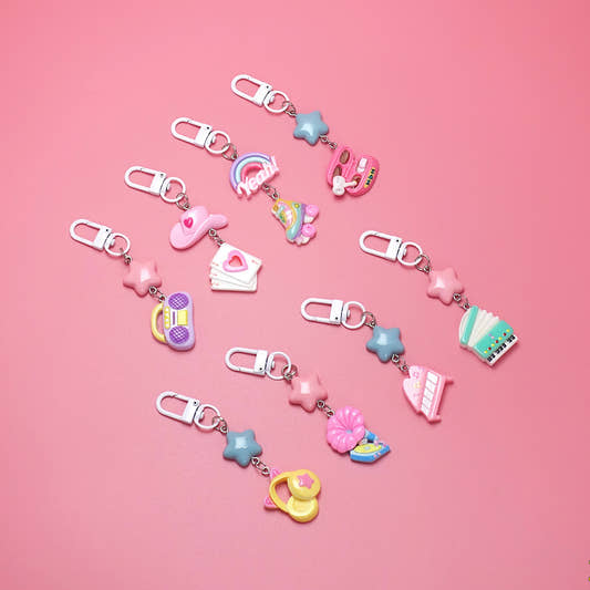 Color glossy resin cartoon keychain creative DIY cute ins style niche small pendant student backpack pendant