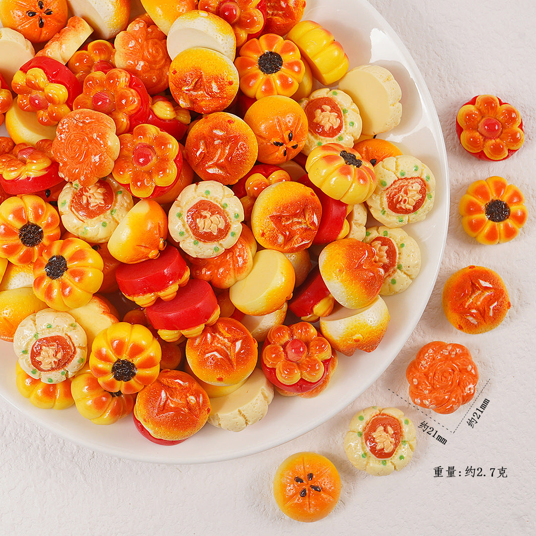 Edible game bread simulation miniature edible game ornament resin DIY jewelry accessories convenience store supermarket materials