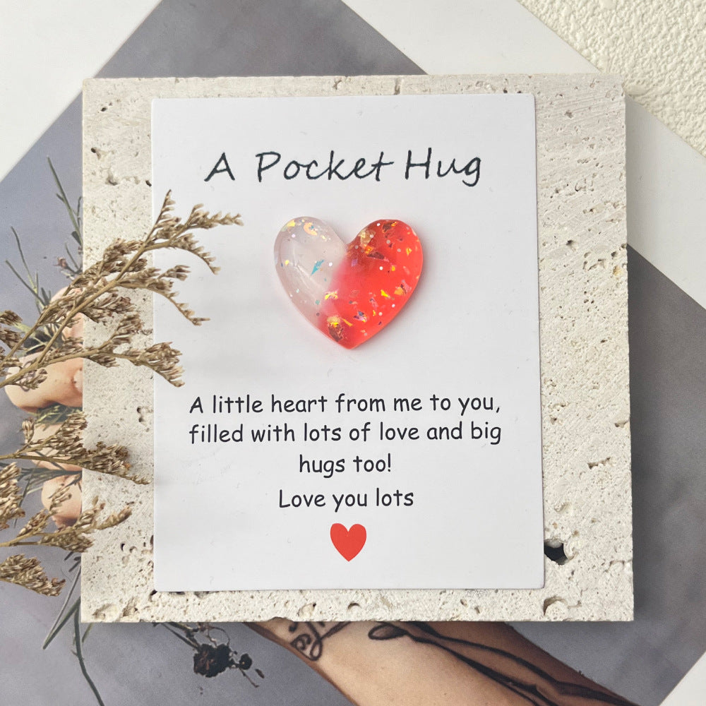 Cross-border new products gradually change pocket hug greeting card, resin love peach heart decorative gift, confession love symbol
