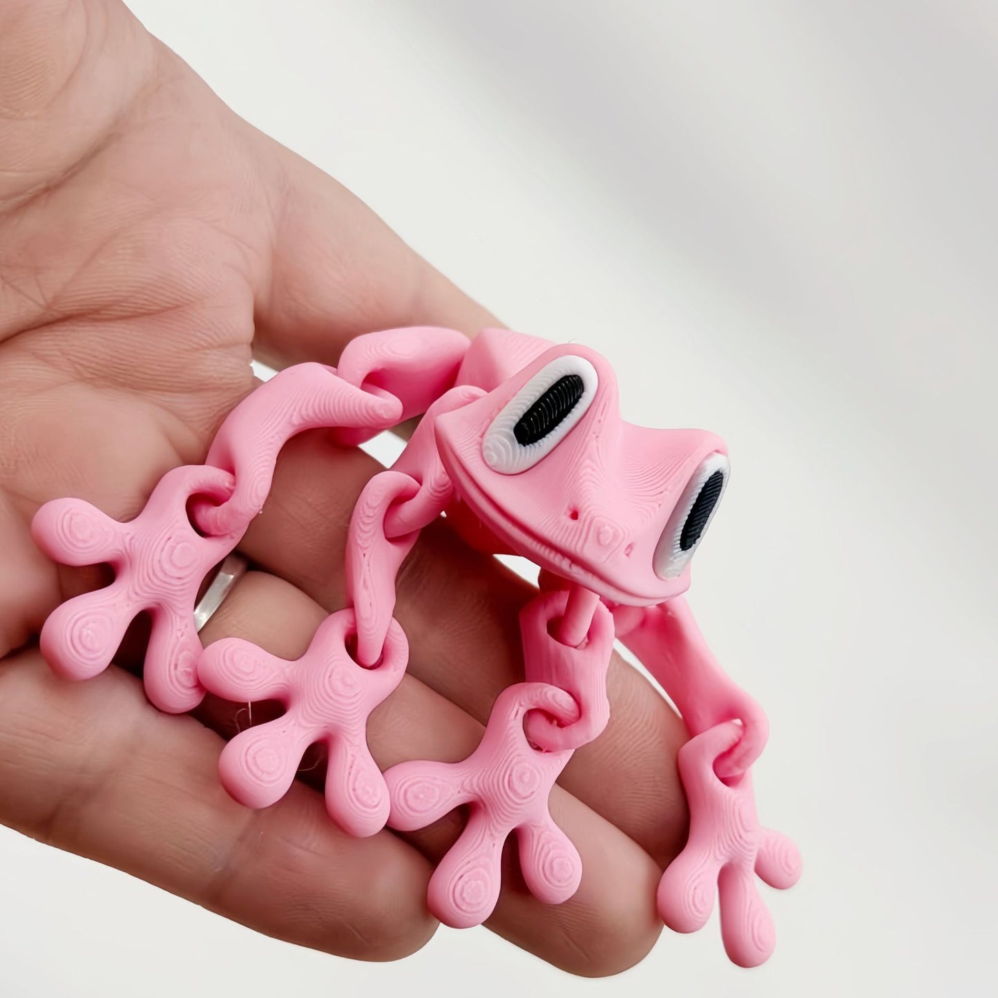 Black Technology 3D Printing Magnetic Frog Refrigerator Sticker Joint Movable Ornament Luminous Dragon Toy