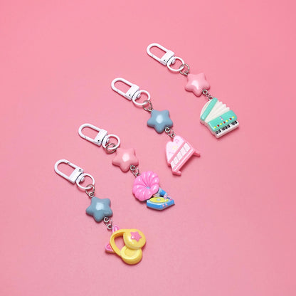 Color glossy resin cartoon keychain creative DIY cute ins style niche small pendant student backpack pendant
